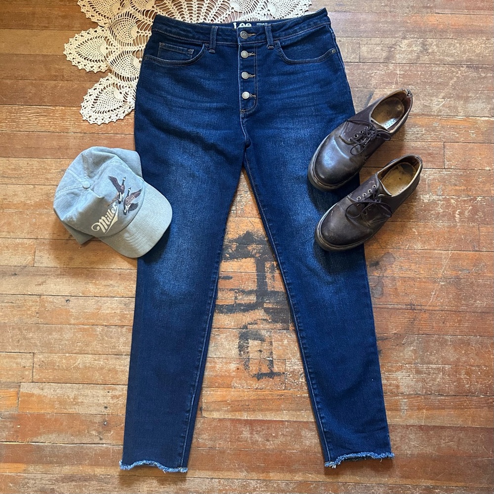 ⭐️Lee “Heritage” High Rise Skinny Jeans⭐️